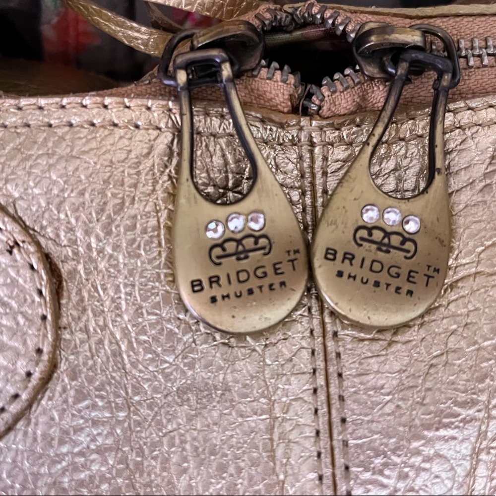 Bridget Shuster duffle bag - Picture 9 of 10